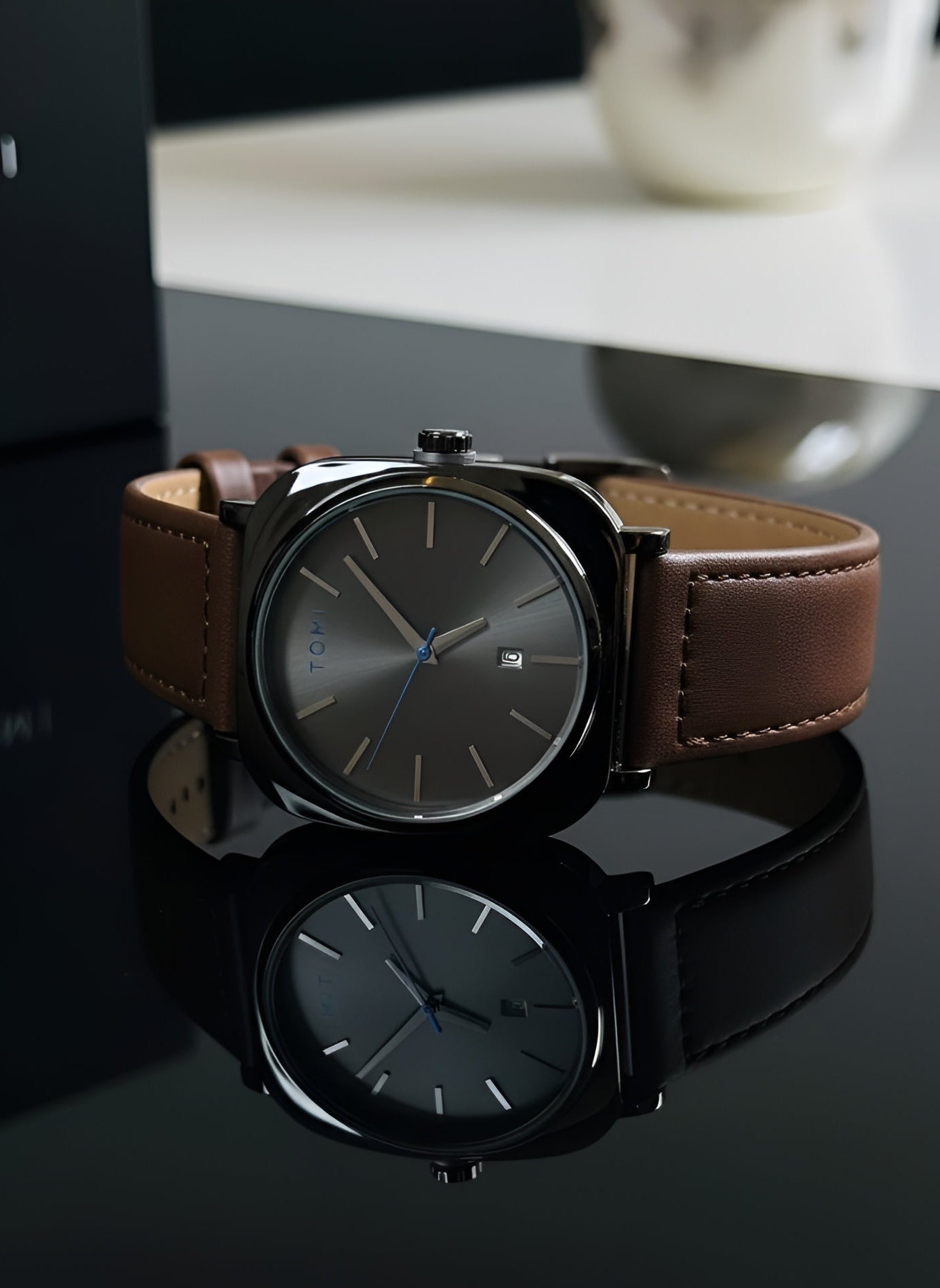 TOMI Classic Men’s Watch – Brown Leather Strap